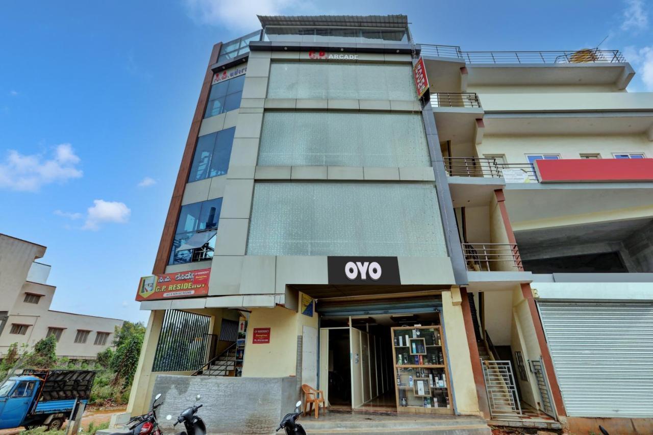 Oyo Hotel C P Residency Mysore Exterior foto